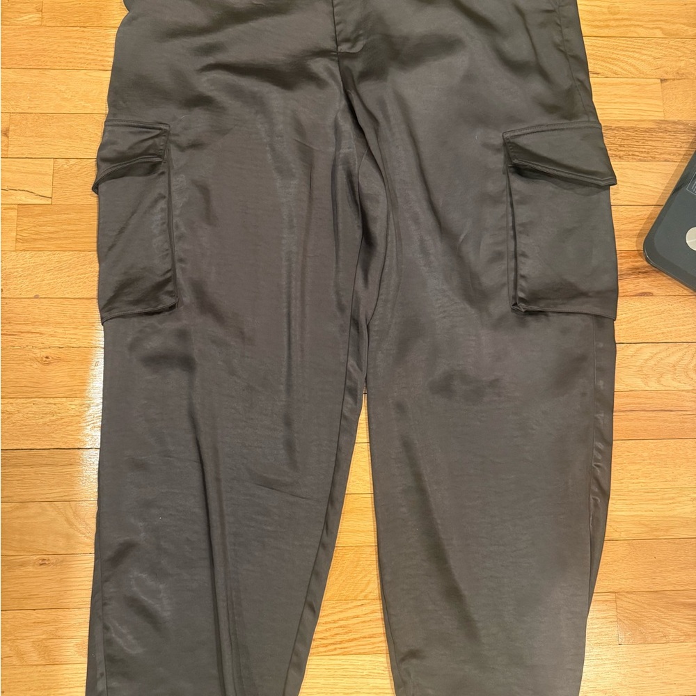 Good American Black Cargo Pants